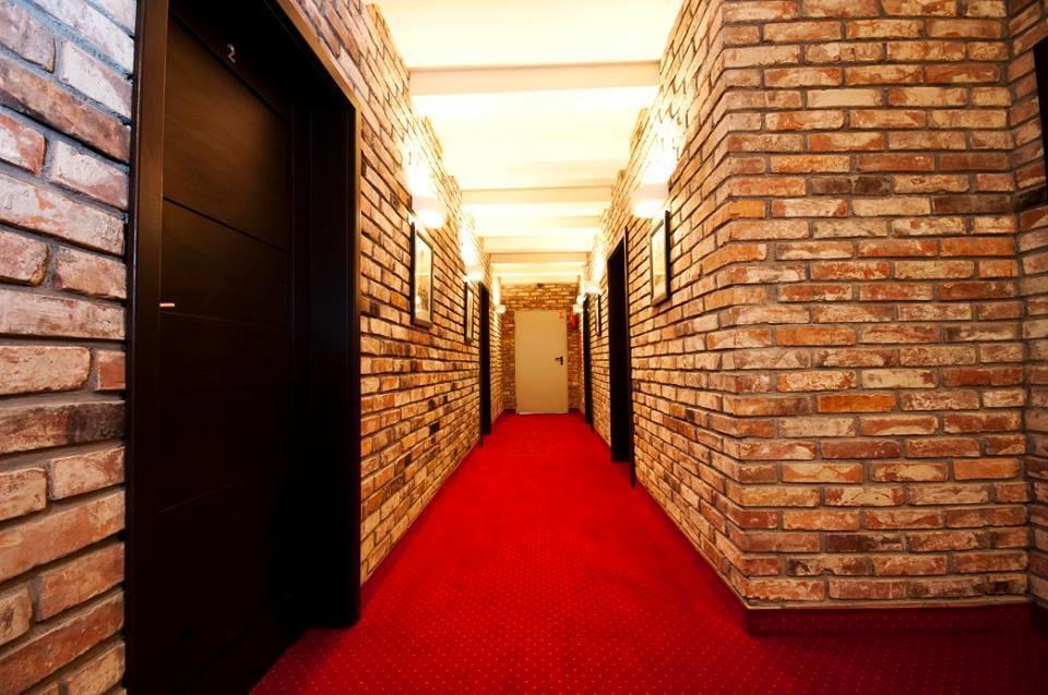 Pyszna Stajenka Hotel Bakow  Exterior photo